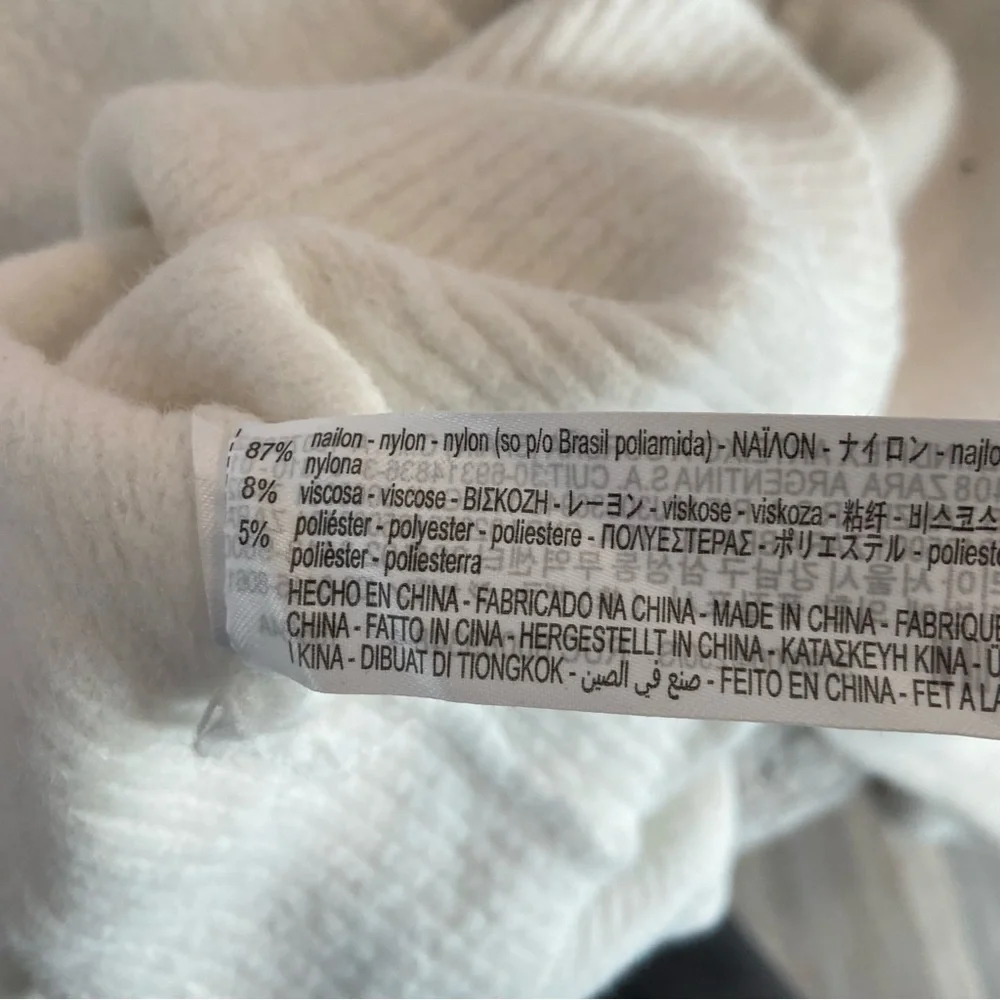ZARA White Fuzzy V-Neck Cropped Sweater Small - Picture 6 of 7